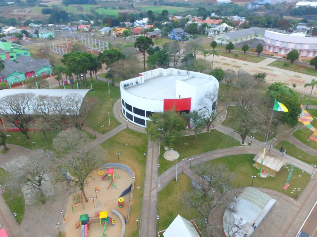 São Domingos Santa Catarina fonte: lindasc.com.br Fonte: lindasc.com.br