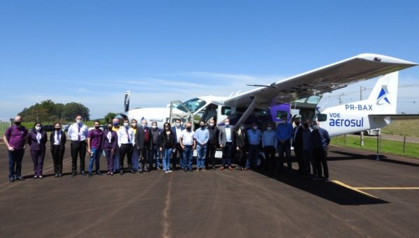 Aerosul apresenta aeronave que fará voos regulares entre São Miguel e Florianópolis