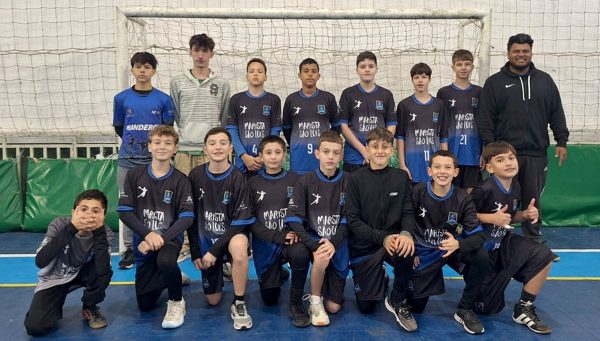 Handebol masculino soma três vitórias na largada da Liga SC Mirim