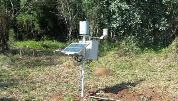 Epagri instala em Canoinhas equipamento que monitora produção apícola
