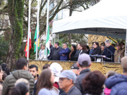 Desfile Cívico reúne dez mil pessoas em Chapecó