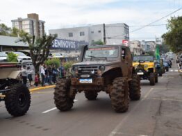 Desfile de 7 de Setembro reúne milhares de pessoas em Xanxerê e encerra Semana da Pátria em grande estilo