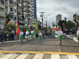Desfile de 7 de Setembro reúne mais de 10 mil pessoas em Xaxim