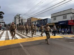 Desfile de 7 de Setembro reúne mais de 10 mil pessoas em Xaxim
