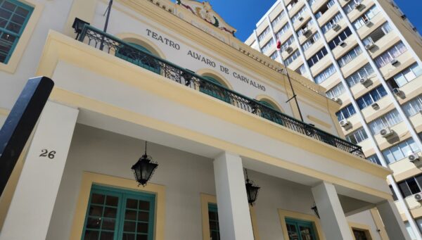 Teatro Álvaro de Carvalho completa 150 anos com programação especial e gratuita