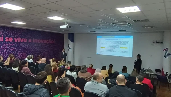 Encontro reúne representantes de Organizações da Sociedade Civil