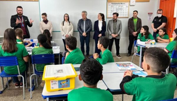 Xanxerê lança projeto de Robótica Educacional na rede municipal de ensino